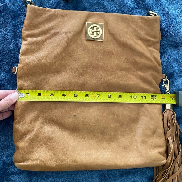 Tory Burch Leather Bag - Picture 12 of 16